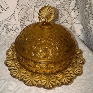 Vintage New Martinsburg LG Wright Amber Daisy & Button Dome Butter Dish